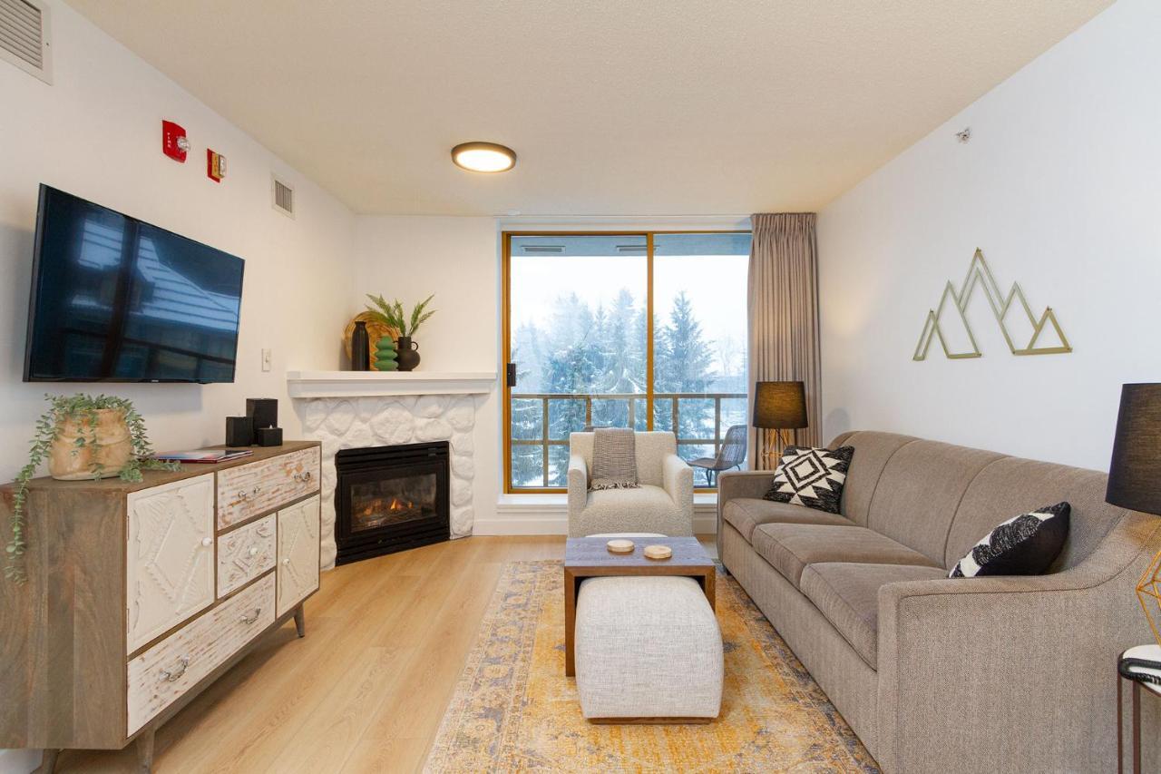 Renovated 1Bed-1Bath In Village With Pool, Hot Tub, And Sauna Whistler Exteriér fotografie
