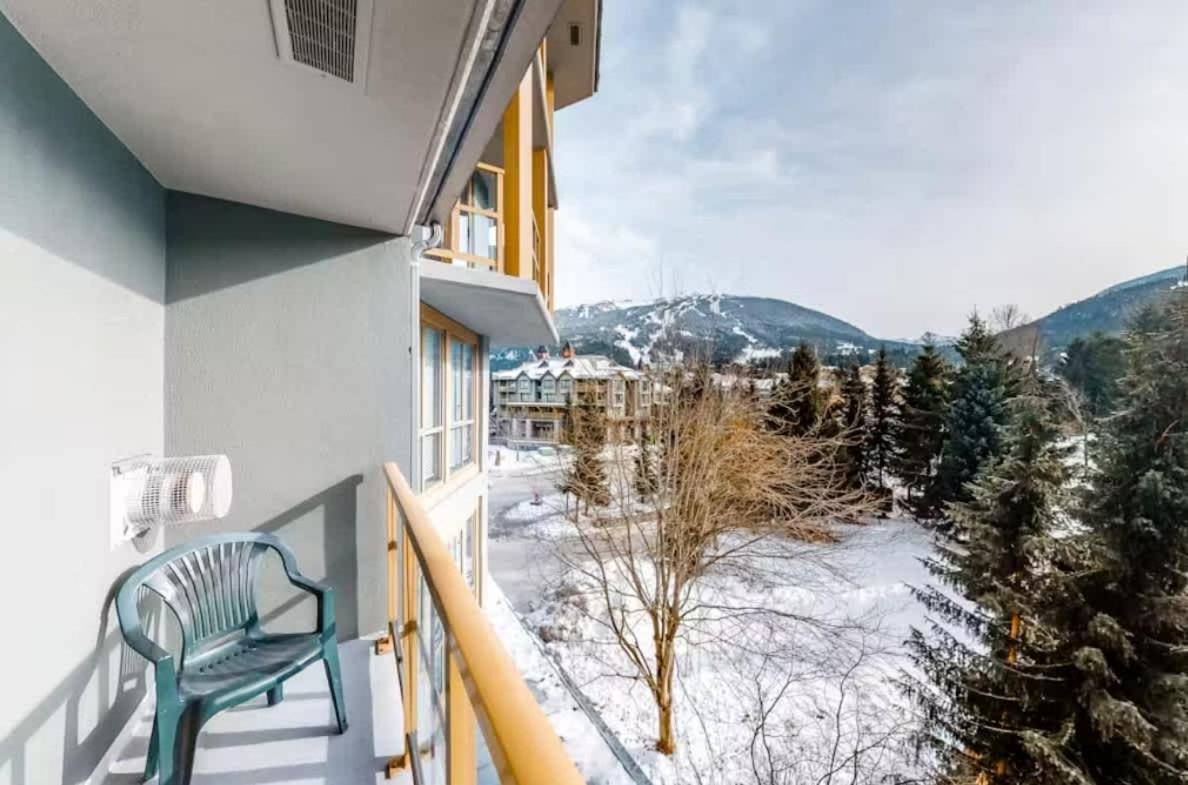 Renovated 1Bed-1Bath In Village With Pool, Hot Tub, And Sauna Whistler Exteriér fotografie